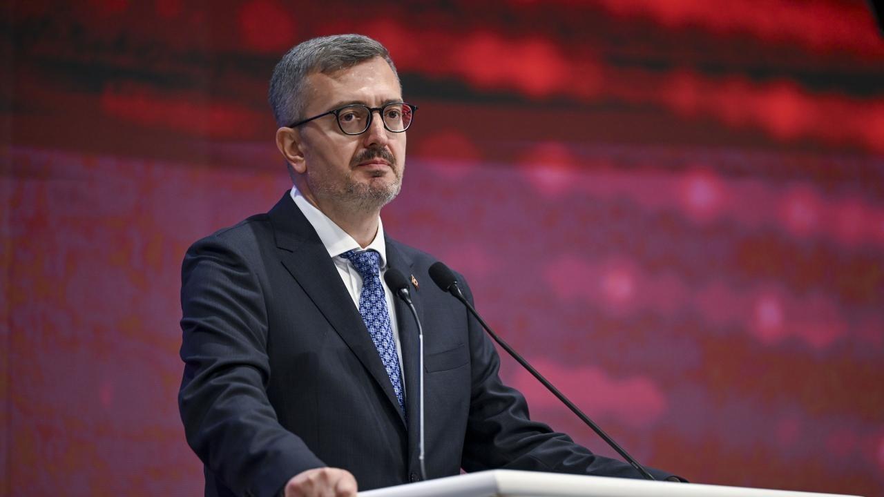 İletişim Başkanı Duran'dan Gazze'de şehit olan gazeteci için başsağlığı mesajı