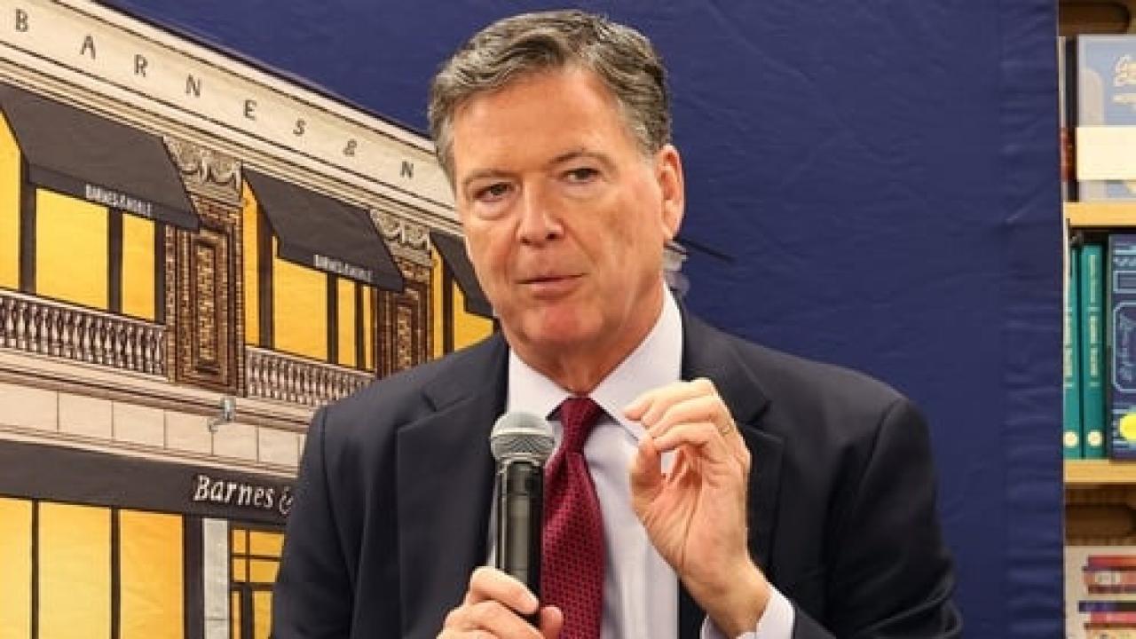 Eski FBI Direktörü, Rusya iddialarını reddetti