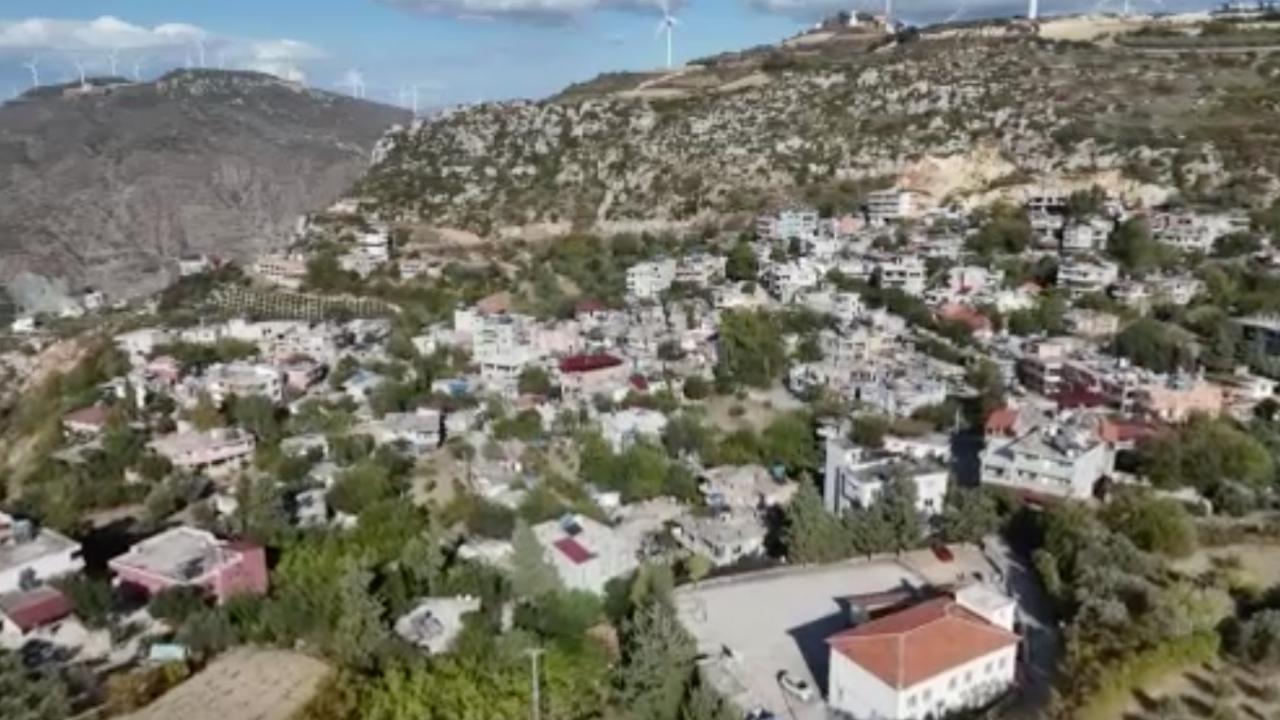Hatay'daki 2 bin nüfuslu mahallede herkesin soy is…