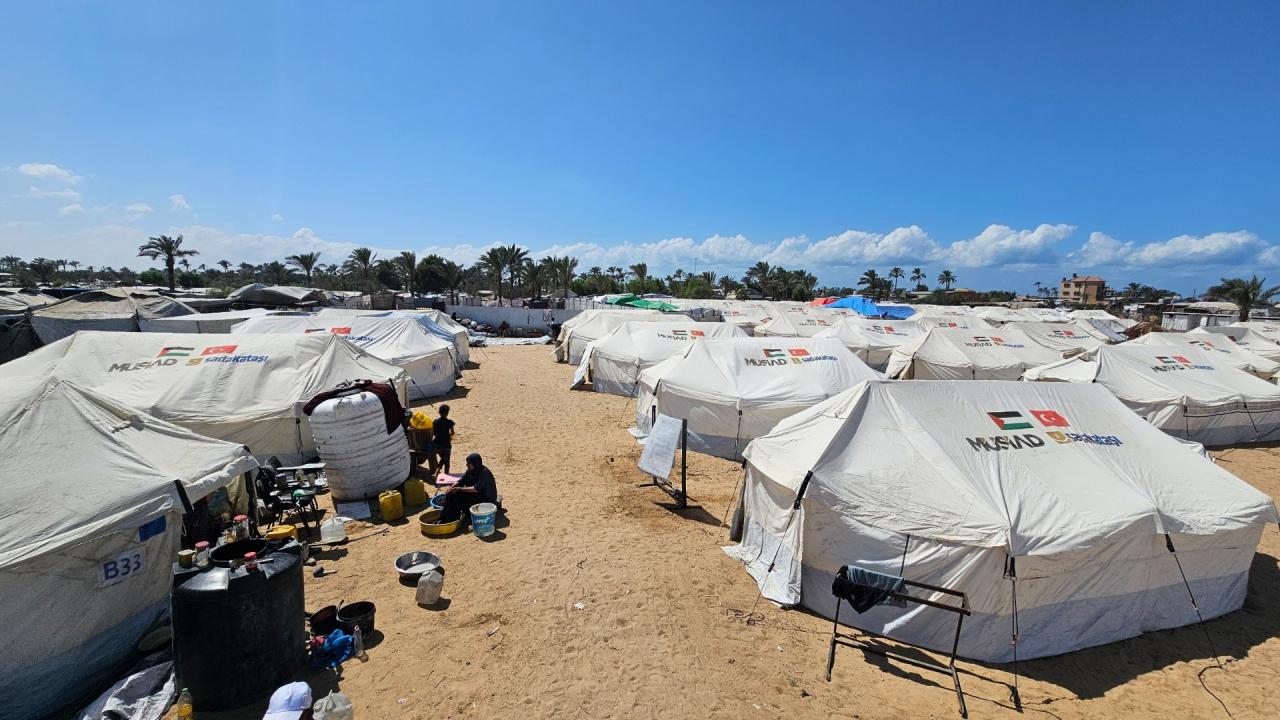 Sadakataşı ve MÜSİAD Gazze’de çadır kent açılışı gerçekleştirdi