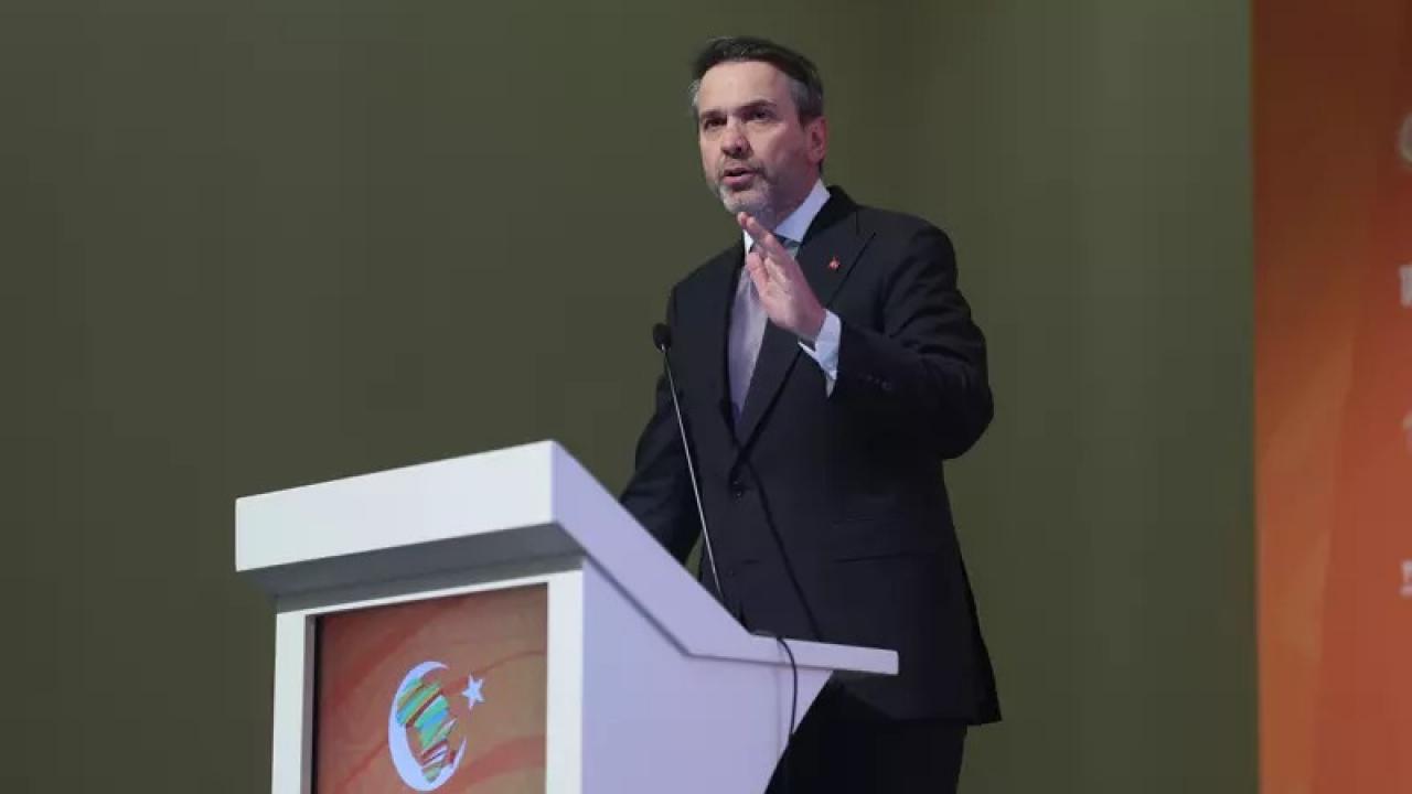 Bakan Bayraktar: Türkiye'nin yurt dışında ilk altın üretimi çok yakında başlıyor