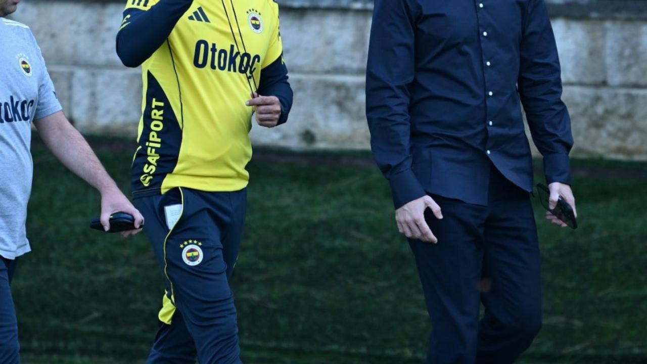 Fenerbahçe transferde düğmeye bastı! Forvet için aynı adres iki aday