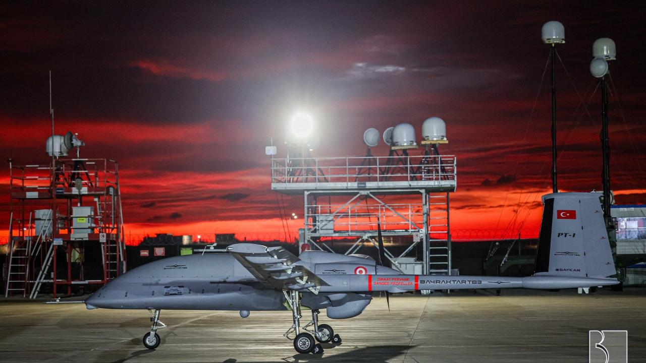 İngiliz gazeteciden Bayraktar TB3 paylaşımı! Kendi ülkesiyle resmen dalga geçti!