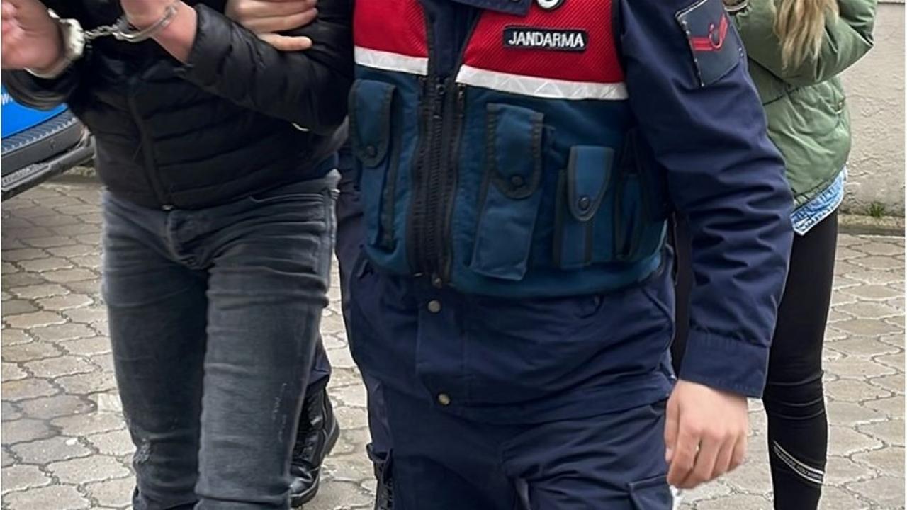Jandarmadan 3 ilçede tefeci operasyonu: 3 tutuklama
