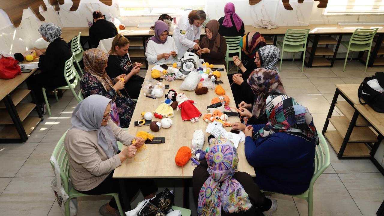 KOMEK yeni döneme 93 bin kursiyerle başladı