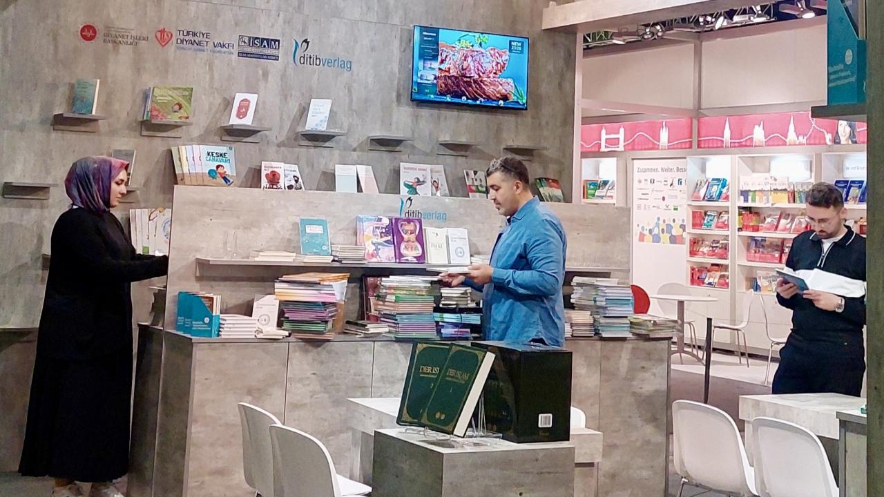 TDV ve DİB Yayınları Frankfurt Kitap Fuarı’nda