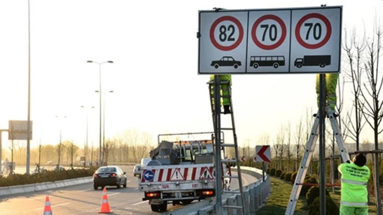 Trafikte yeni dönem: Kafa karıştıran 20 bin levha kaldırıldı