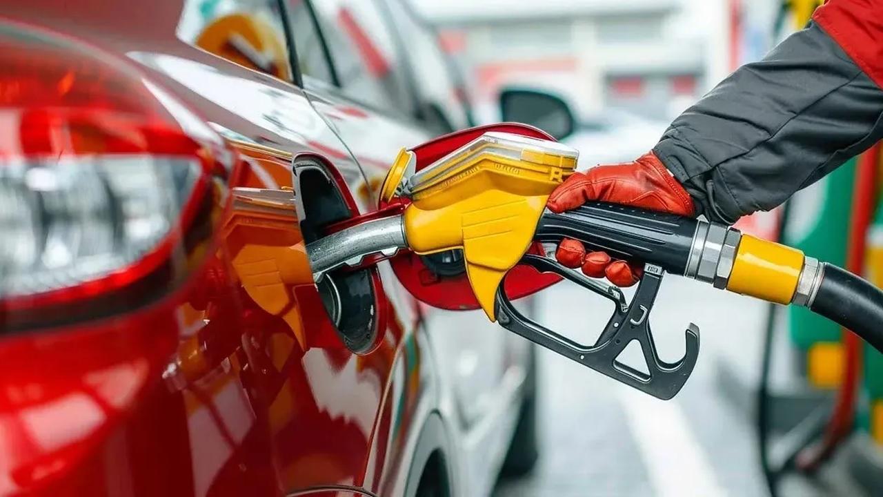 Türkiye'nin akaryakıt devi resmen satılıyor! Yeni sahibi belli oldu