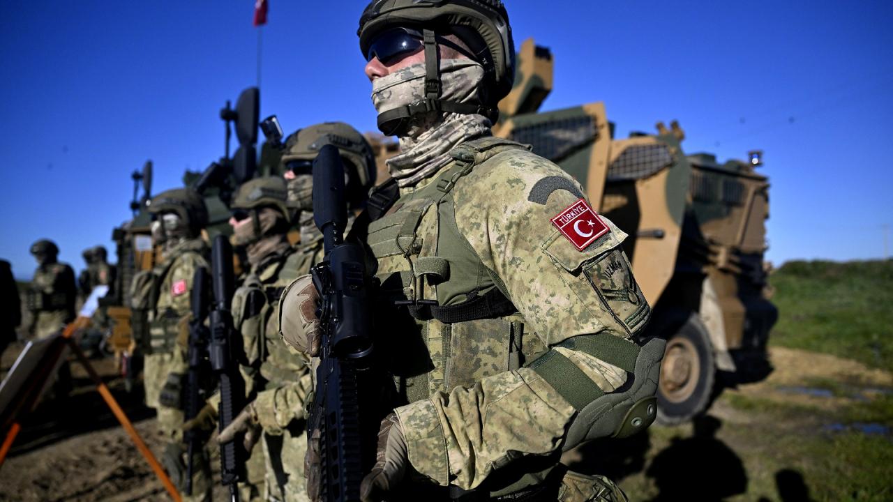 Jandarma ve Sahil Güvenlik komutanlıklarında 246 subay istihdam edilecek