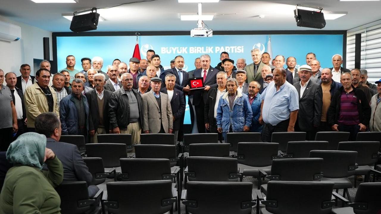 Aksaray Gülağaç Demirci Belediyesi'nden Büyük Birlik Partisi’ne “büyük” katılım