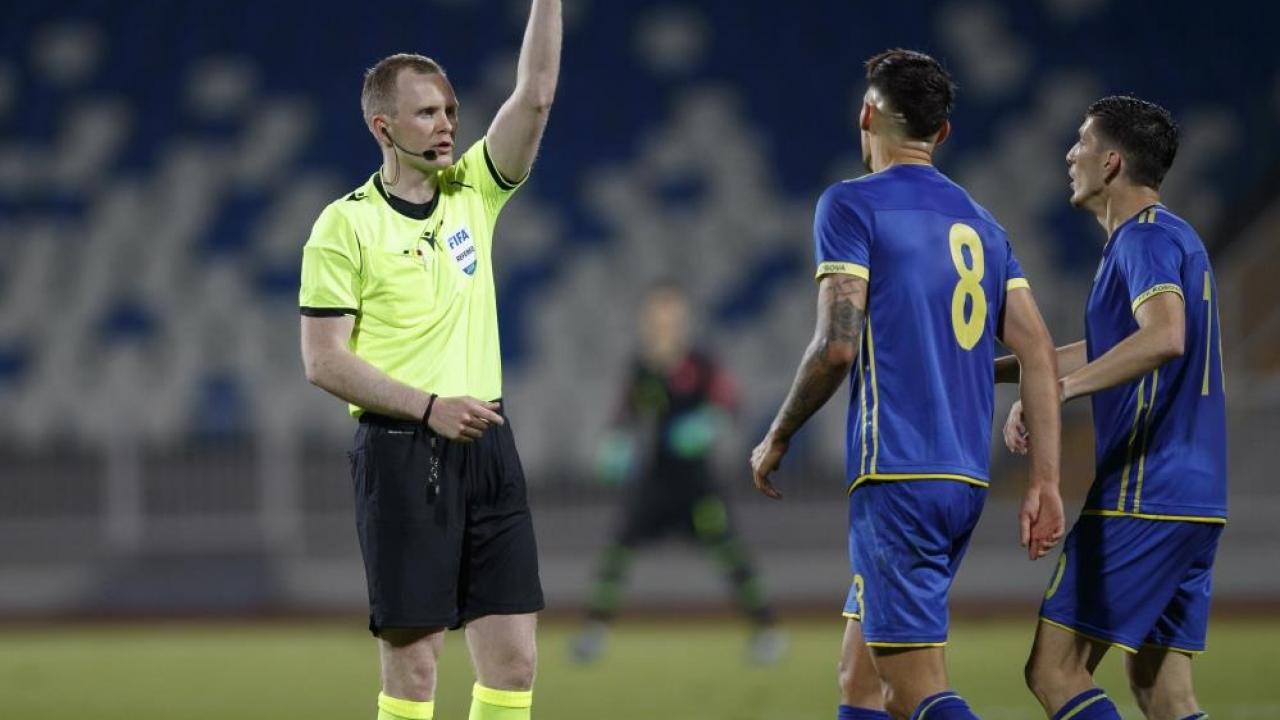 Samsunspor - Dinamo Kiev maçına 'buz' hakem!