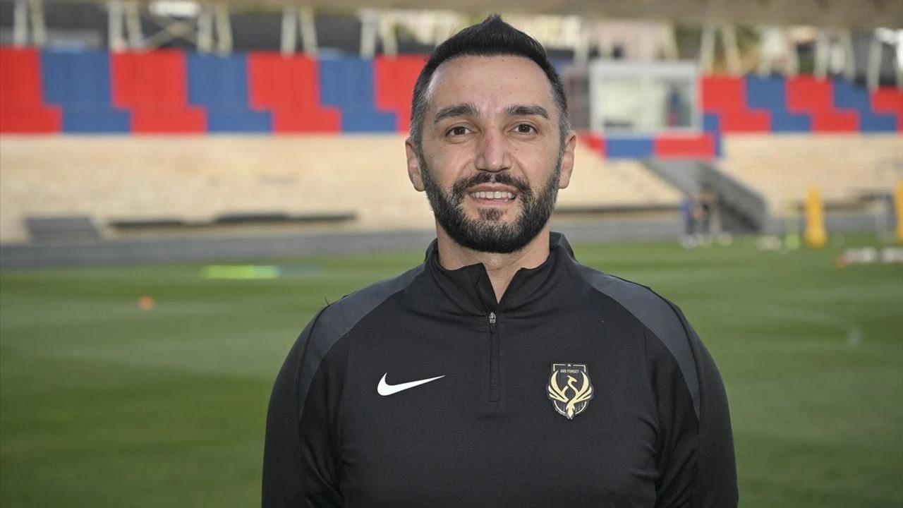 Süper Lig ekibinde hoca değişikliği: Sevilla'yı çalıştıran Türk geldi