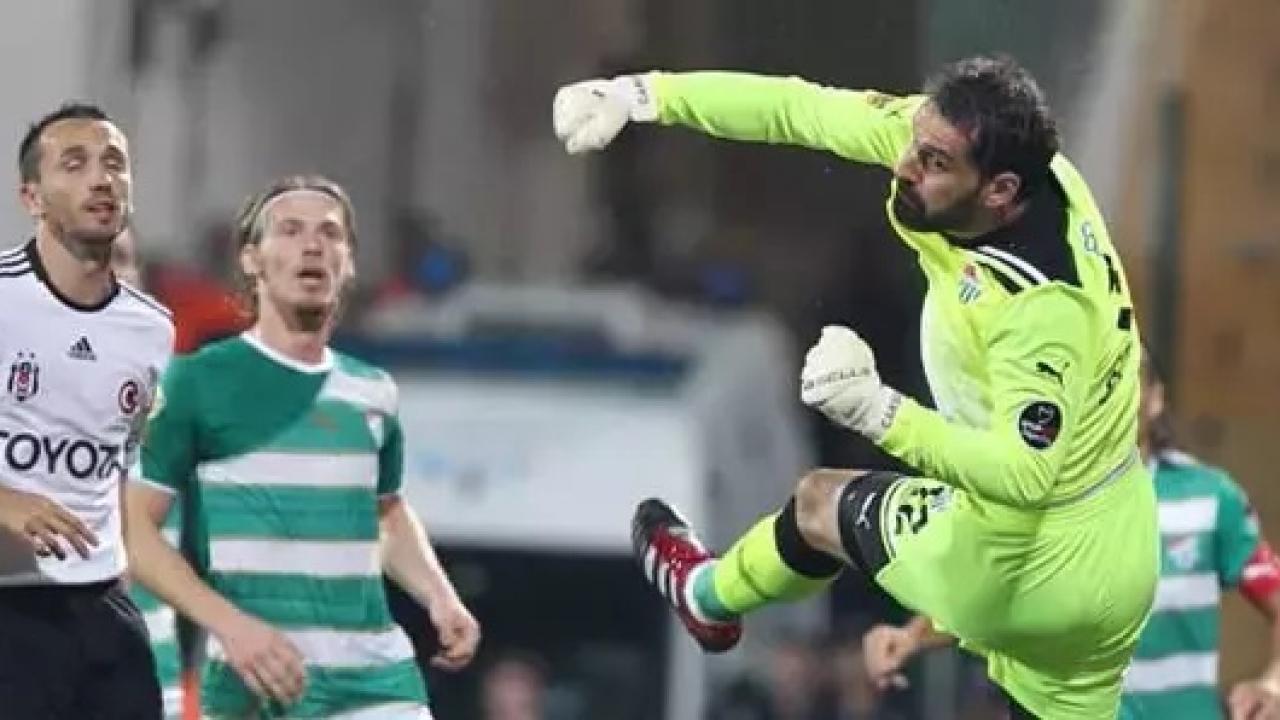 Süper Lig ekibinde oynamıştı! 2 Şampiyonlar Ligi kazanan efsane 40 yaşında bıraktı