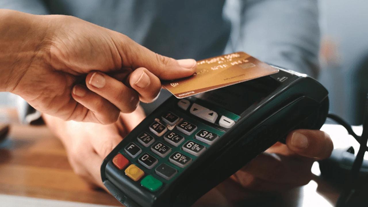 Temassız kredi kartınızla peş peşe denemeyin! Çıkan uyarıya dikkat