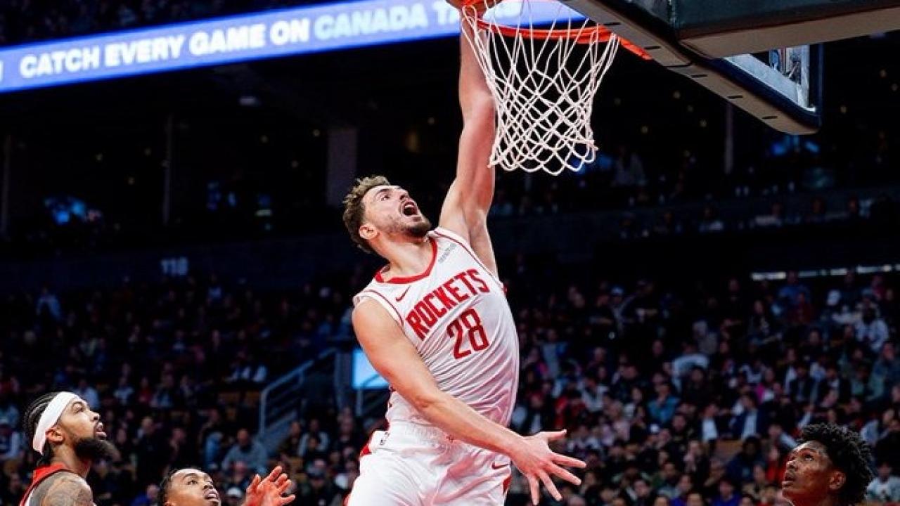 Alperen Şengün triple-double’ın kıyısından döndü, Houston farklı kazandı