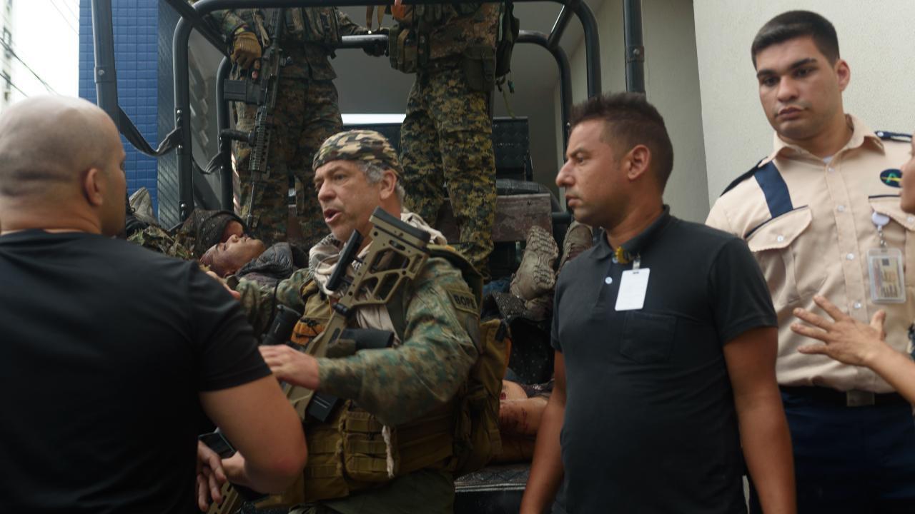 Brezilya’da uyuşturucu çetesine operasyon: Çatışmada 64 kişi öldü Brezilya’da uyuşturucu çetesine operasyon: Çatışmada 64 kişi öldü