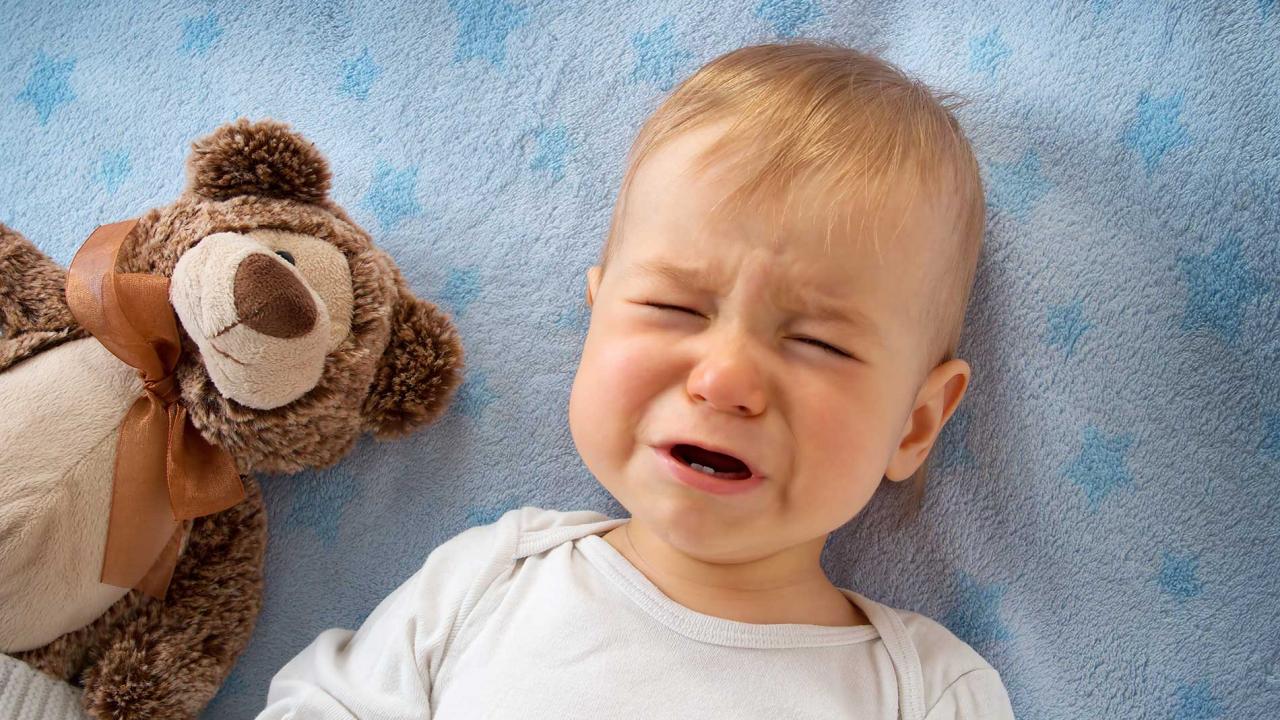 Çocuğunuzun kasığında şişlik varsa dikkat! Acil ameliyet gerekebilir Çocuğunuzun kasığında şişlik varsa dikkat! Acil ameliyet gerekebilir