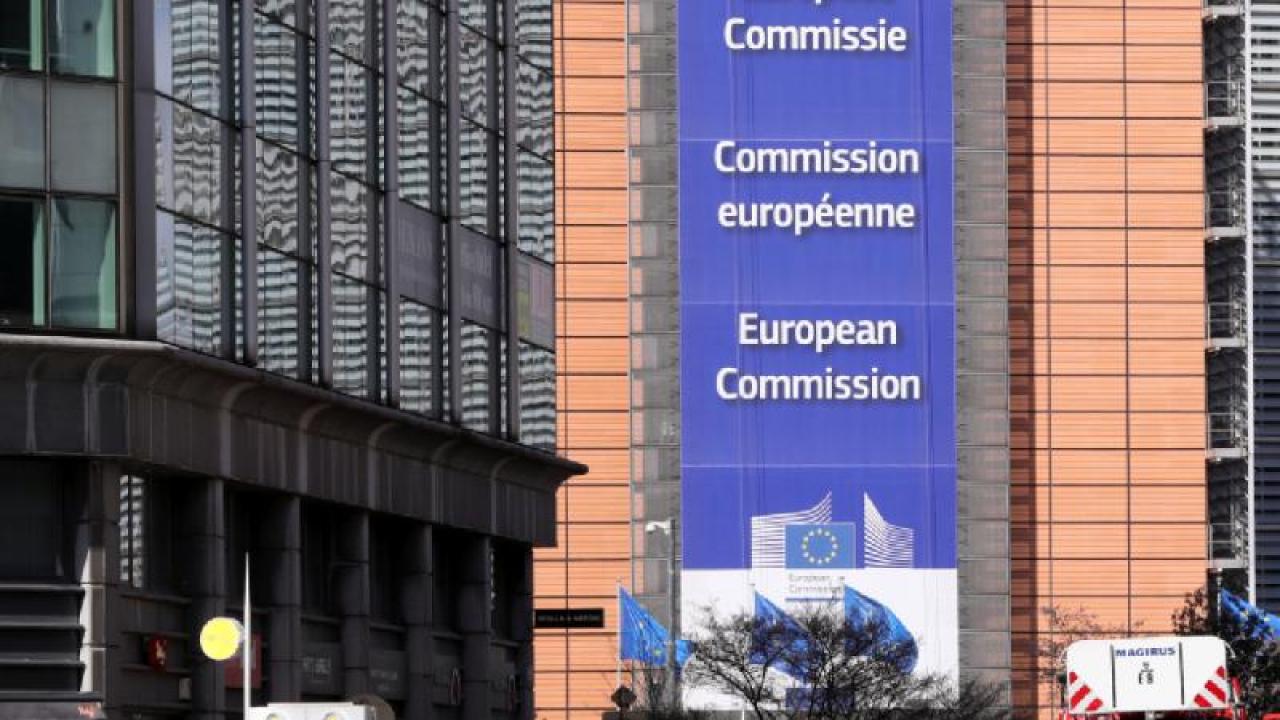 AB Komisyonunda Gazze'yi sormuştu...O gazetecinin işine son verildi!