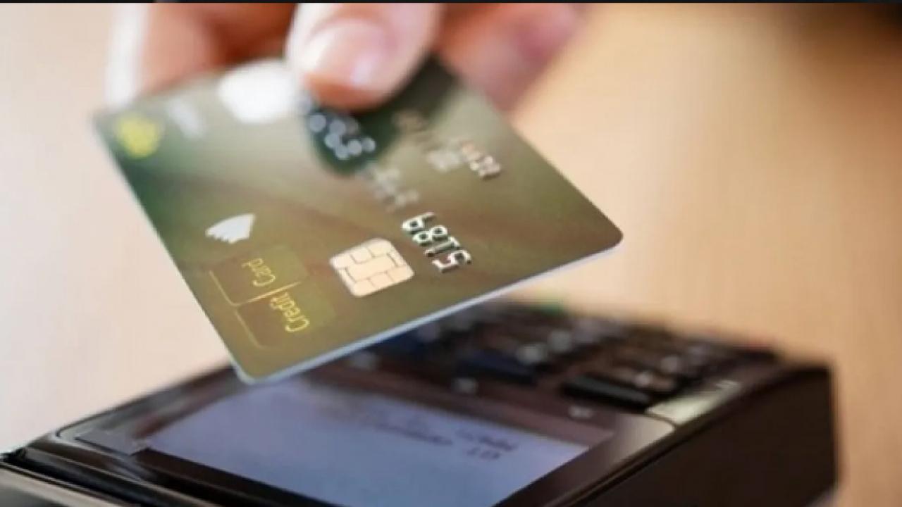 Böyle esnaf mı olur? Yüzlerce kişiyi 'Kredi vurgunu' kurbanı etti!