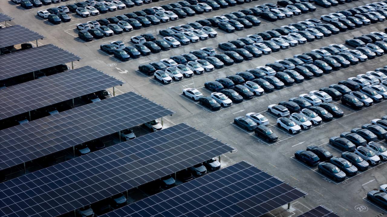 Çin otomobillerinde ‘casusluk’ şüphesi... Memurlardan toplamaya başladılar