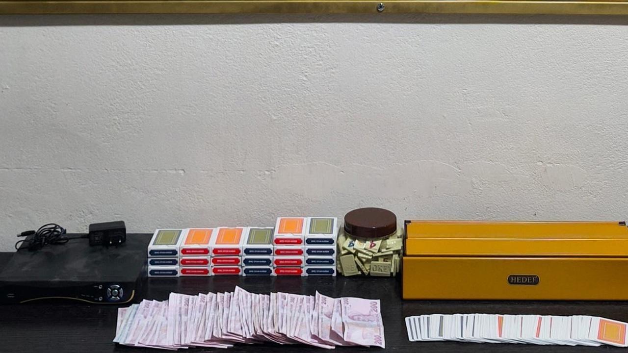 'Dernek' görünümlü kumarhaneye baskın: Çok sayıda gözaltı