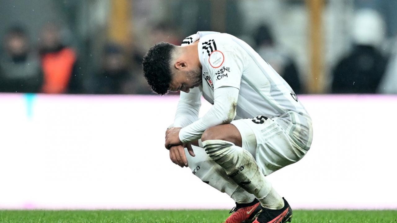 Şampiyonlar Ligi kazanıp Süper Lig’e gelen yıldız U21 takımıyla antrenman yapıyor