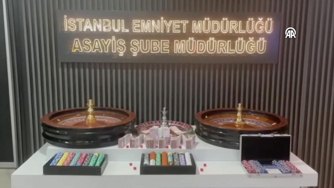 Baba ve iki oğlu kruvaziyer turu yaparak rulet makineleri ile kumar oynatmışlar