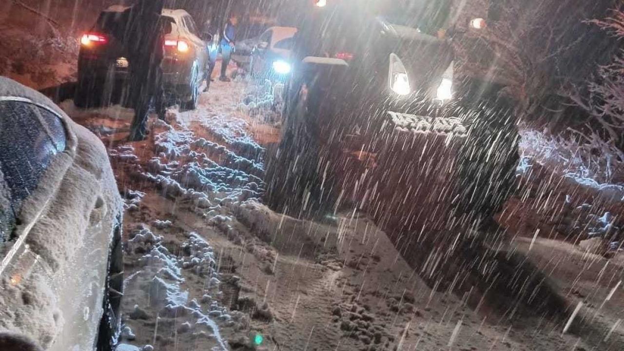 Malatya’da kar ve tipi ulaşımı olumsuz etkiledi