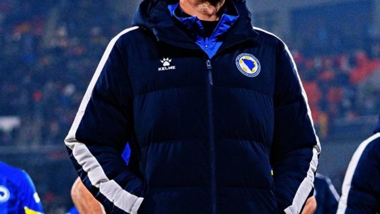 Edin Dzeko'lu Bosna Hersek tarihi fırsatı kaçırdı!