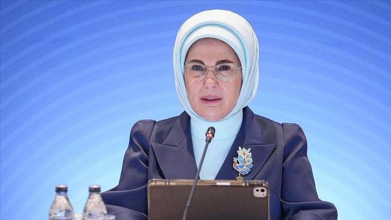 Emine Erdoğan'dan 20 Kasım Dünya Çocuk Hakları Günü'ne özel paylaşım