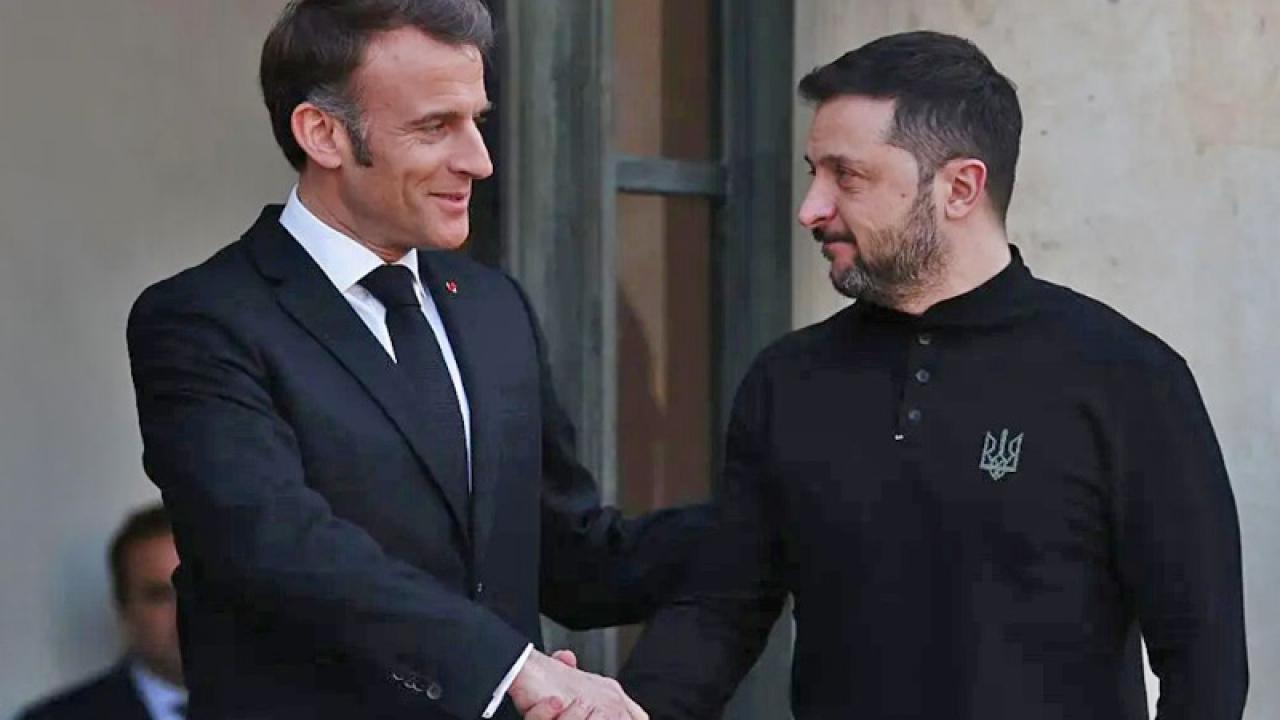 Macron 'büyük gün' diyerek duyurdu: Fransa ve Ukrayna imzaları attı