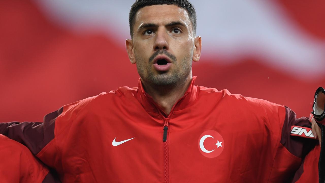 Merih Demiral transferinde yeni gelişme: Son anda 'kafa karıştıran' teklif