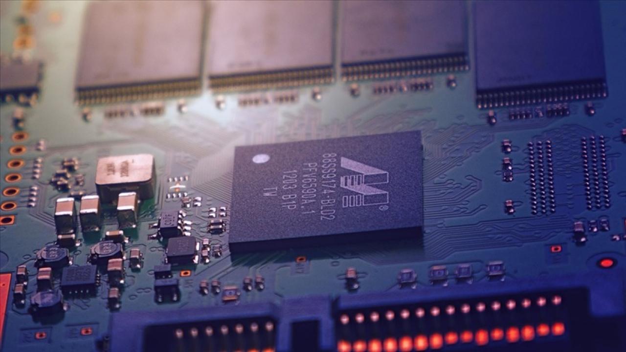 Yapay zekayı bekleyen büyük tehlike: Enerji kıtlığı kapıda...