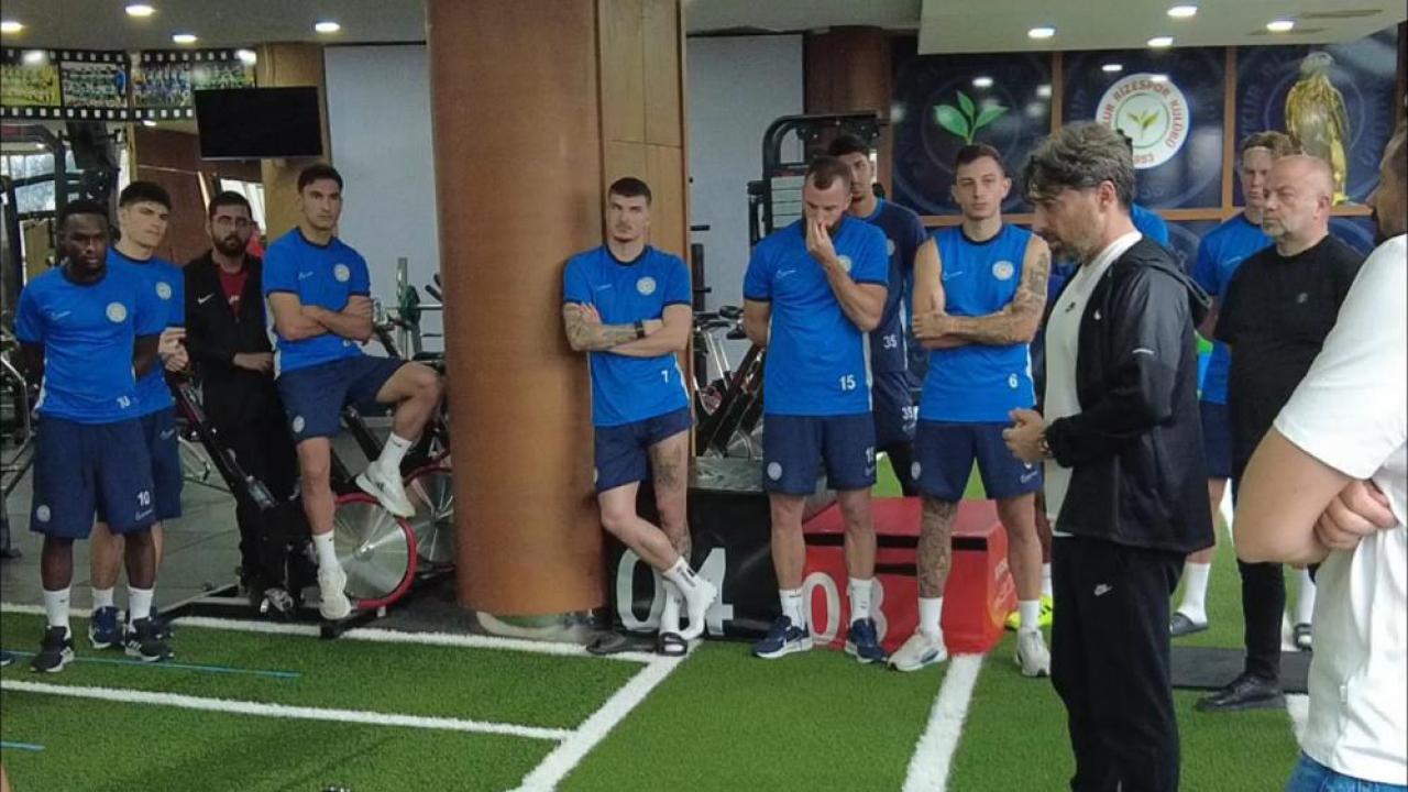 'Bana kızgın olabilirsiniz' diyen tecrübeli hoca helallik istedi!