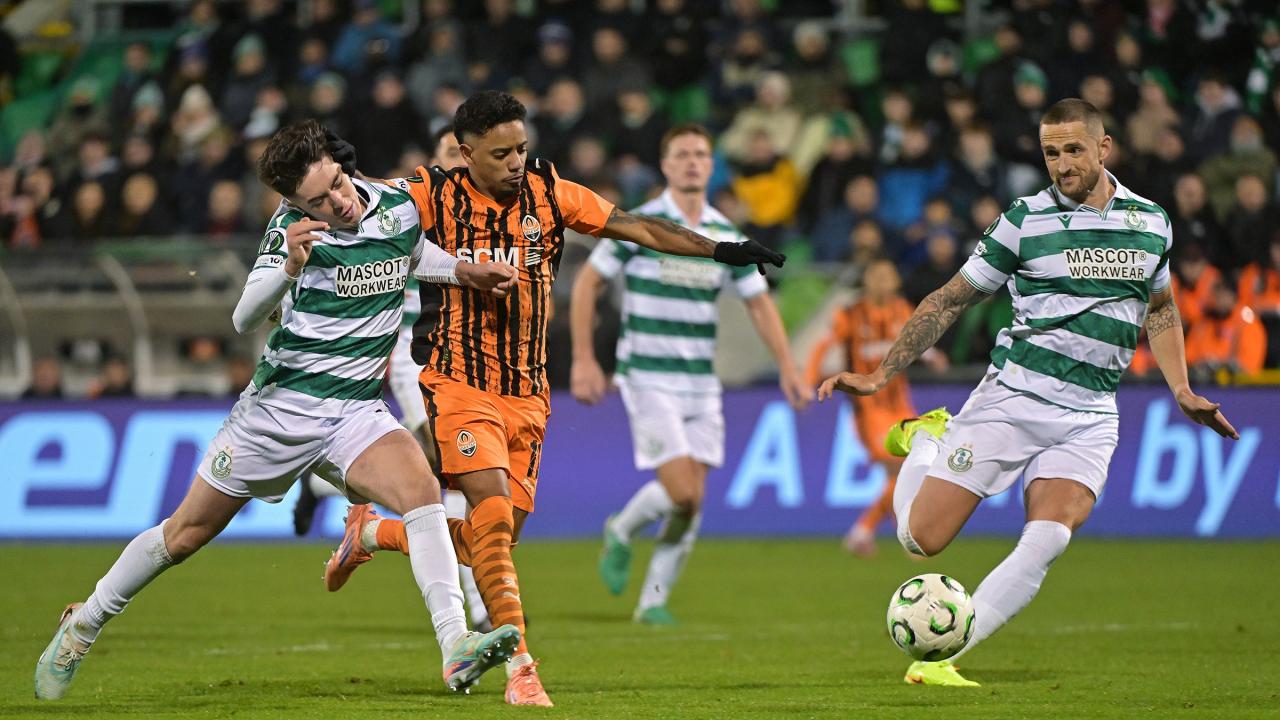 Maça gitmeleri 16 saat sürmüştü! Arda Turanlı Shakhtar, 3 puanı kaptı zirveye göz kırptı