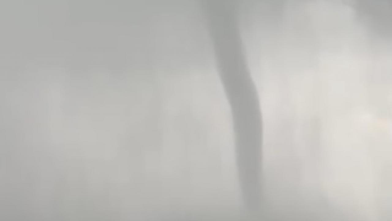 Marmaris'te görüldü! Dev hortum görenleri şaşırttı!