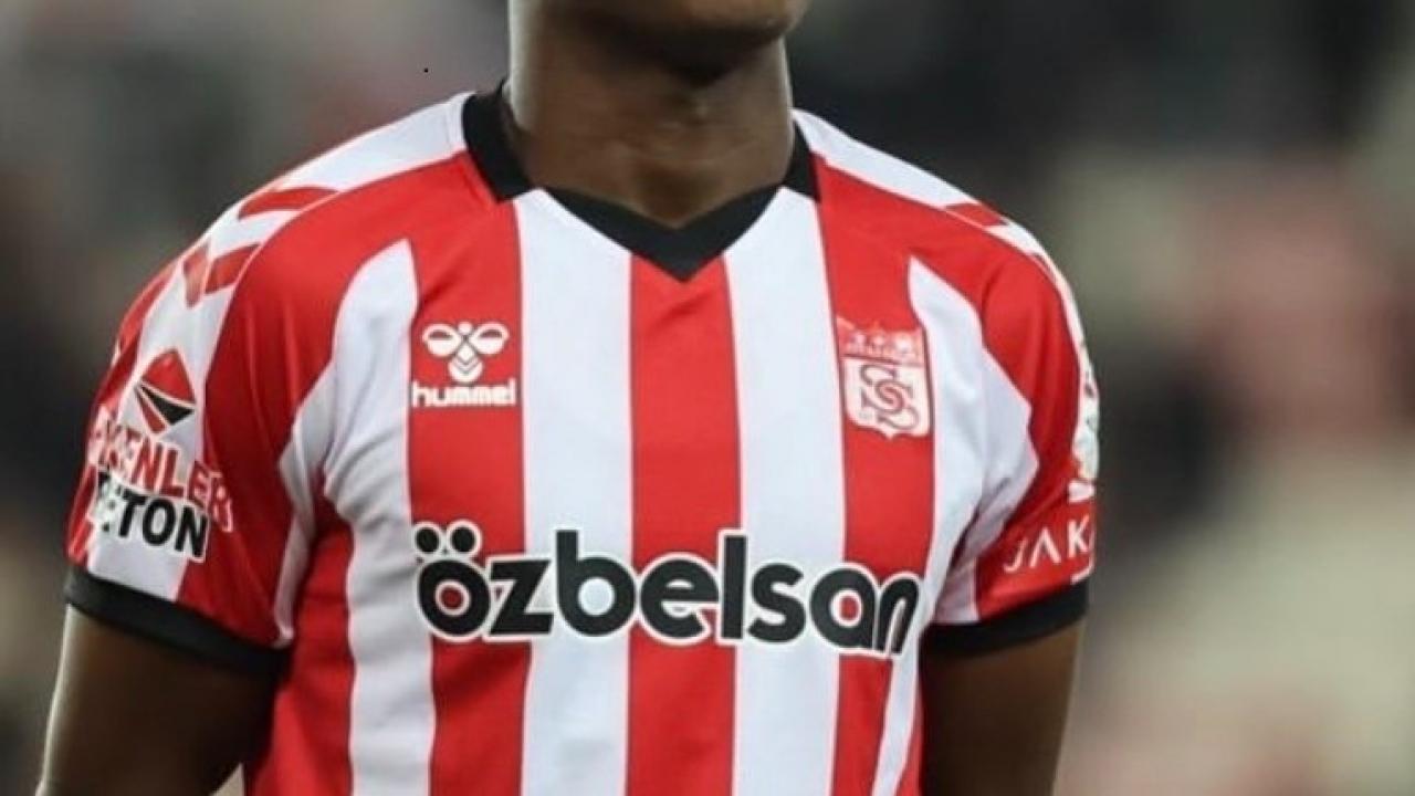 Süper Lig'in unutulmaz takımında olay! Futbolcu kaçtı: Ortalık karıştı