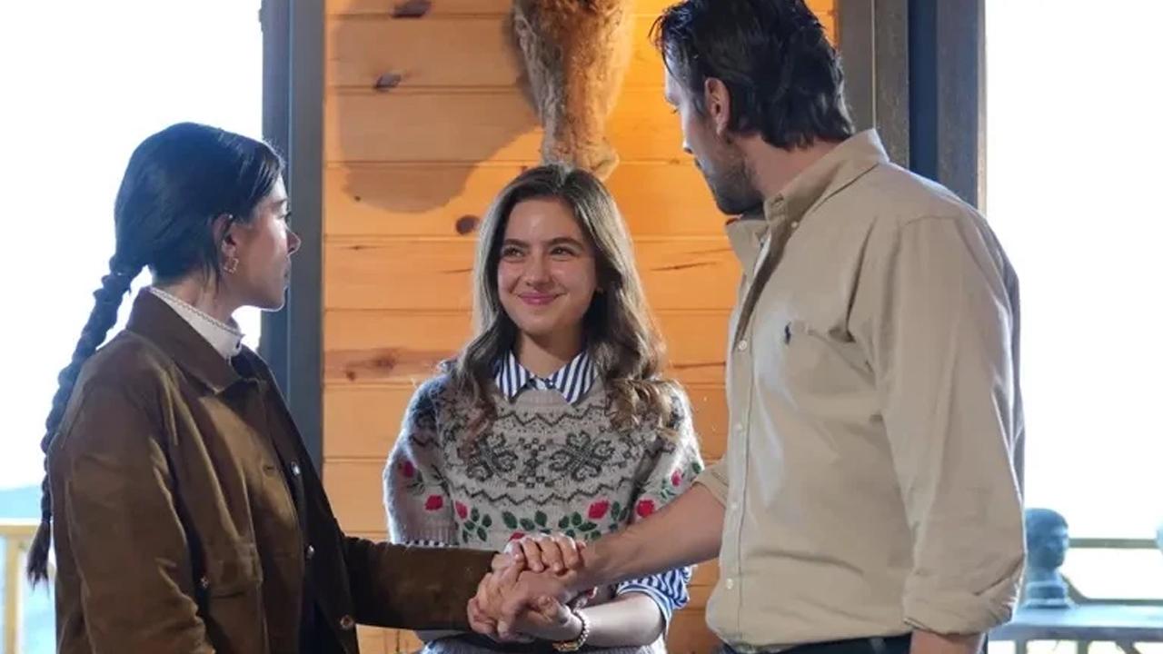 TRT1'le el sıkıştı, 2 ayda dev rekor kırdı! Ava Yaman aslında kimdir?