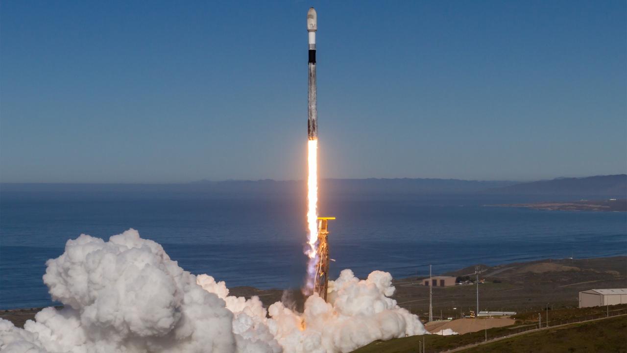 Fergani'den tarihi adım: İlk kez hibrit yörünge motoru uzayda ateşlendi