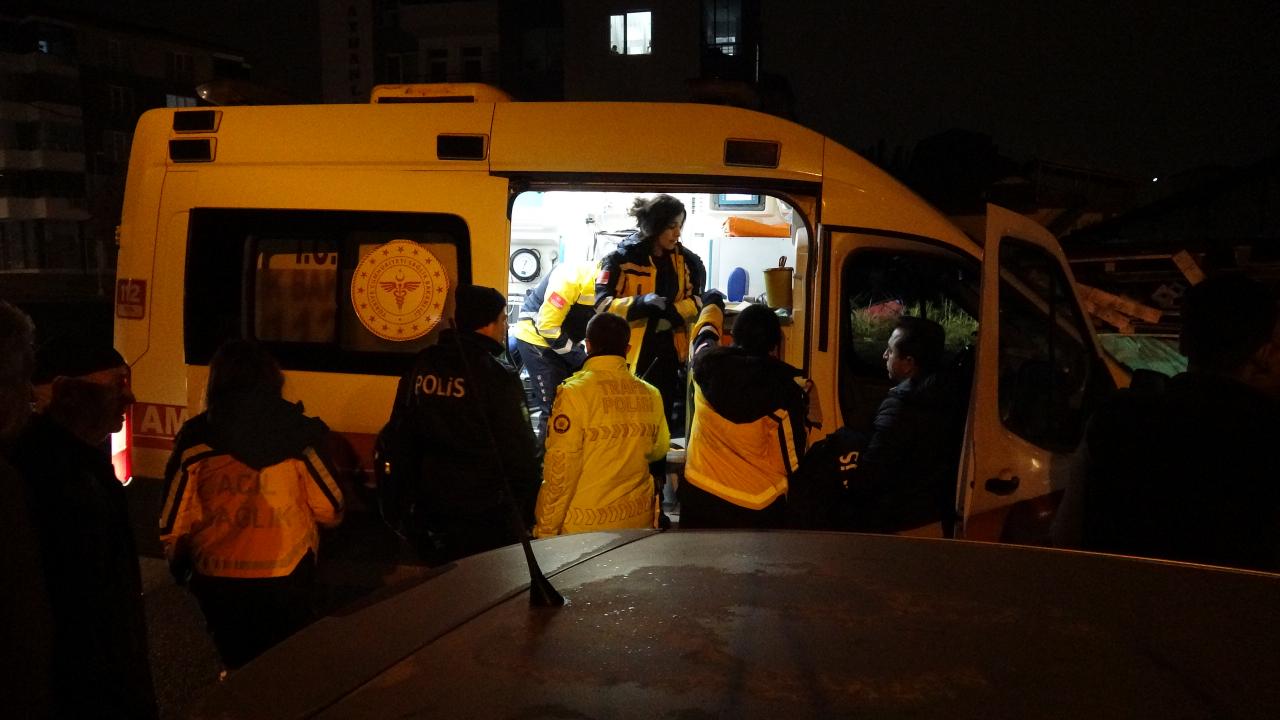 Malatya'da iki otomobil çarpıştı: Biri komiser 2 polis yaralandı