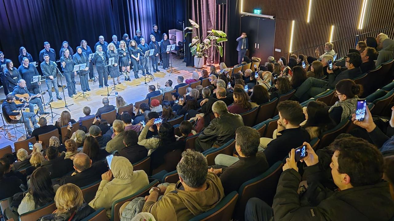 Hollanda'da kültürel patlama! Vatandaşlar akın ett…