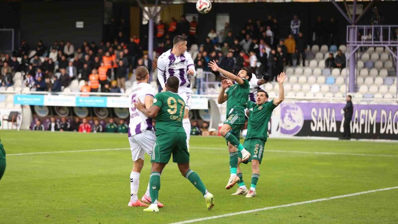 Liderlik mücadelesi veren Esenler Erokspor'a Başkent'te Keçiörengücü çelmesi!