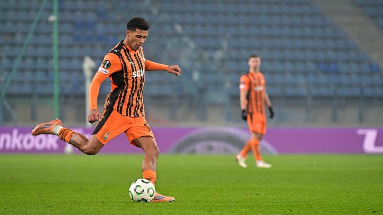 Arda Turan'ın Shakhtar'ı ilk 8'de tur atladı! İşte Konferans liginde tur atlayan takımlar