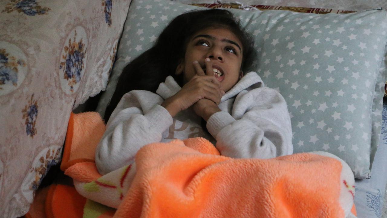 Devlet Bahçeli'den engelli küçük kıza sürpriz! Hayali yerine getirildi