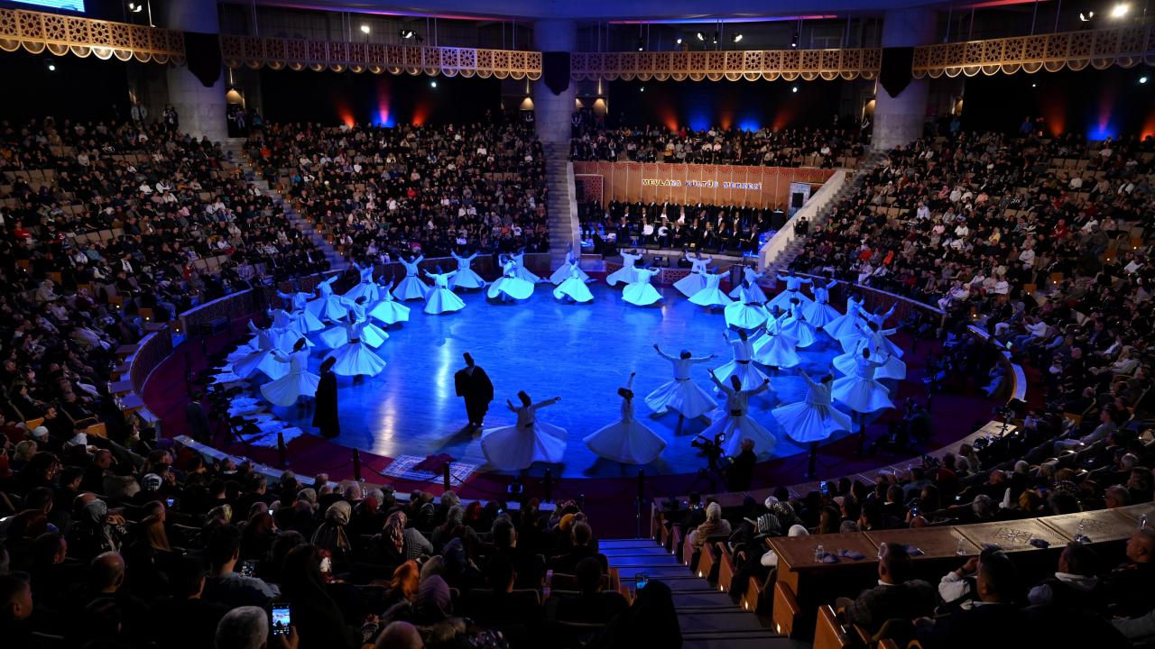 Dünyanın dört bir yanından Mevlana dostları 752. Şeb-i Arus’ta buluştu