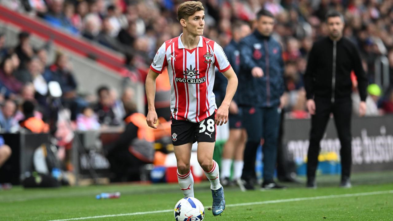 Galatasaray 9 milyon euro ödemişti! Jelert için at…