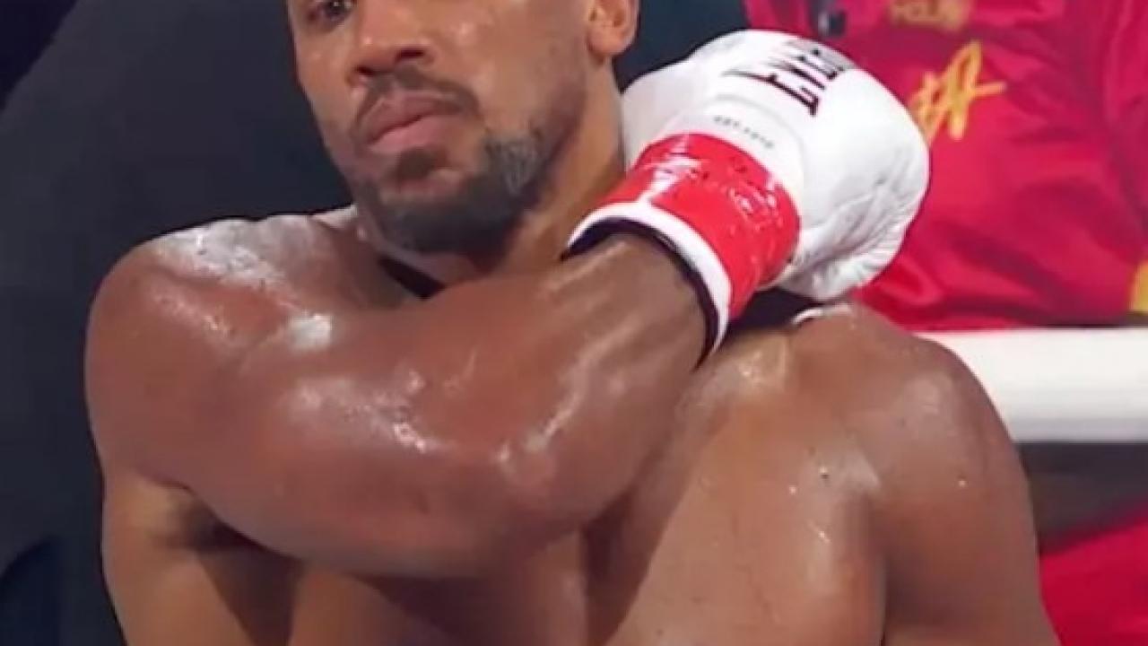 Jake Paul'u yere seren Anthony joshua'dan maçın önüne geçen hareket