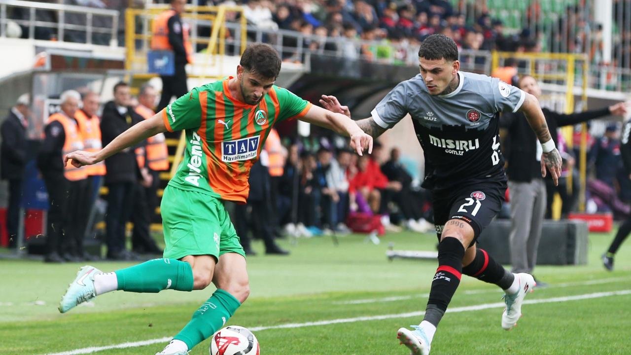 Karagümrük Oba'dan 'boş' döndü: 3 puan Alanya'nın