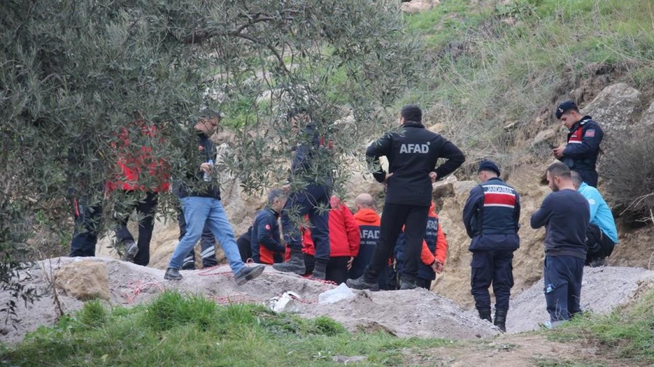 Kazdığı tünelde mahsur kalan kişi ölü bulundu