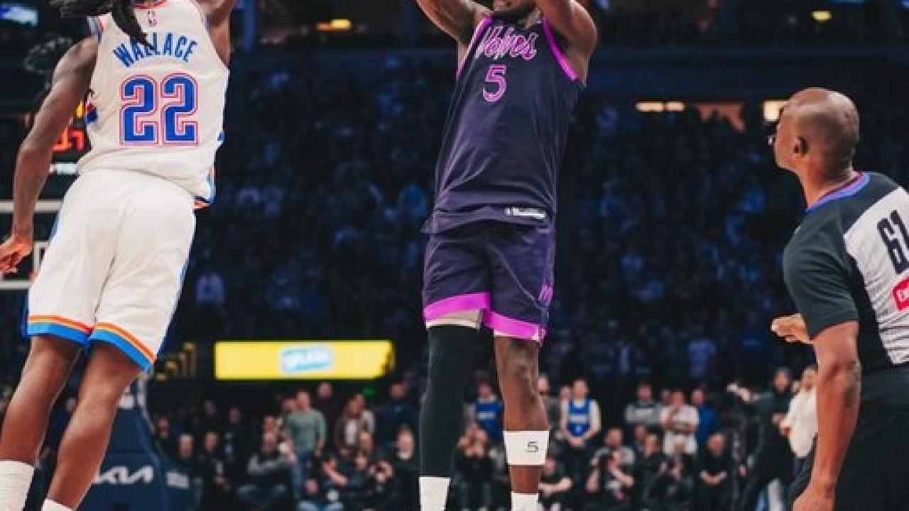 NBA'de son şampiyon Thunder, deplasmanda Timberwolves'a kaybetti